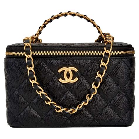 chanel vanity case outfit|Chanel sac vanity price.